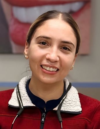 General dentist Dr. Daysi Rodriguez of Firouzian Dentistry